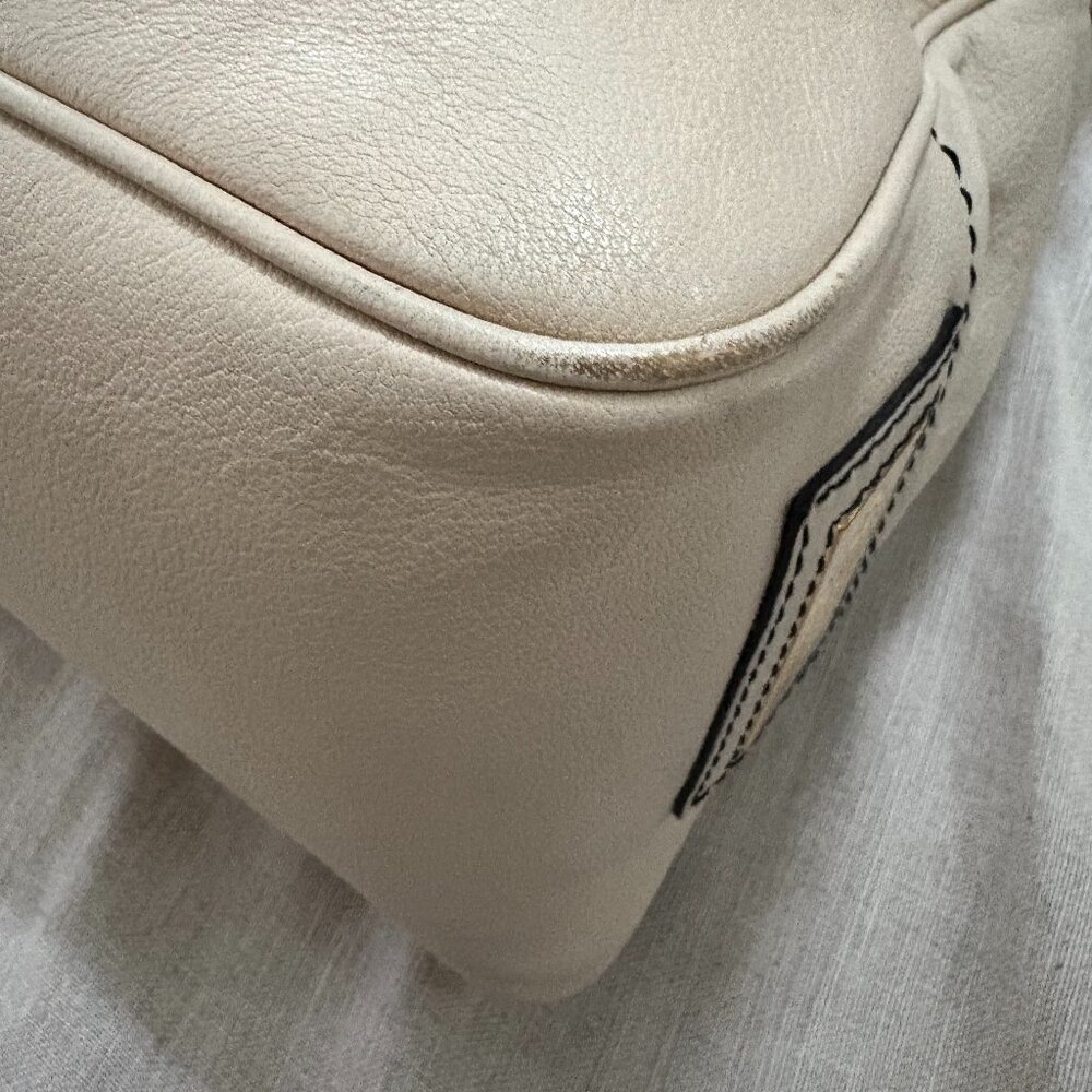 Authentic Valentino Garavani Shoulder Bag in Light Tan/Creme - Picture 14 of 16